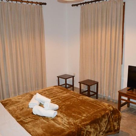 Maria Parameriti Apartments Poros  Exterior photo