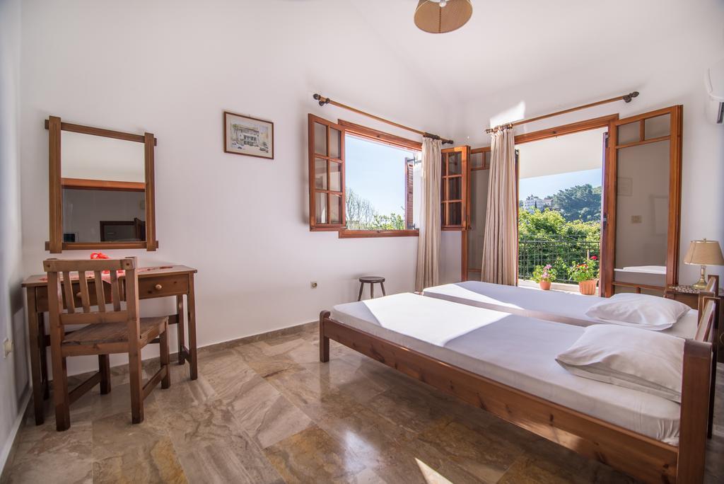 Maria Parameriti Apartments Poros  Exterior photo