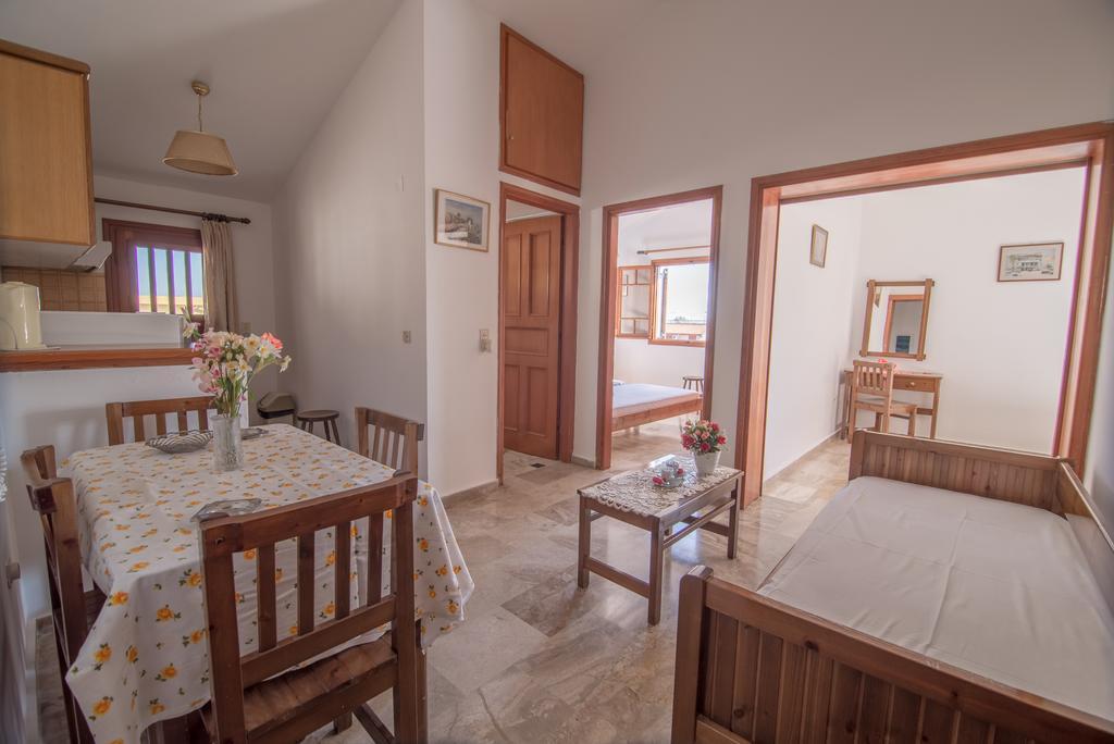 Maria Parameriti Apartments Poros  Exterior photo