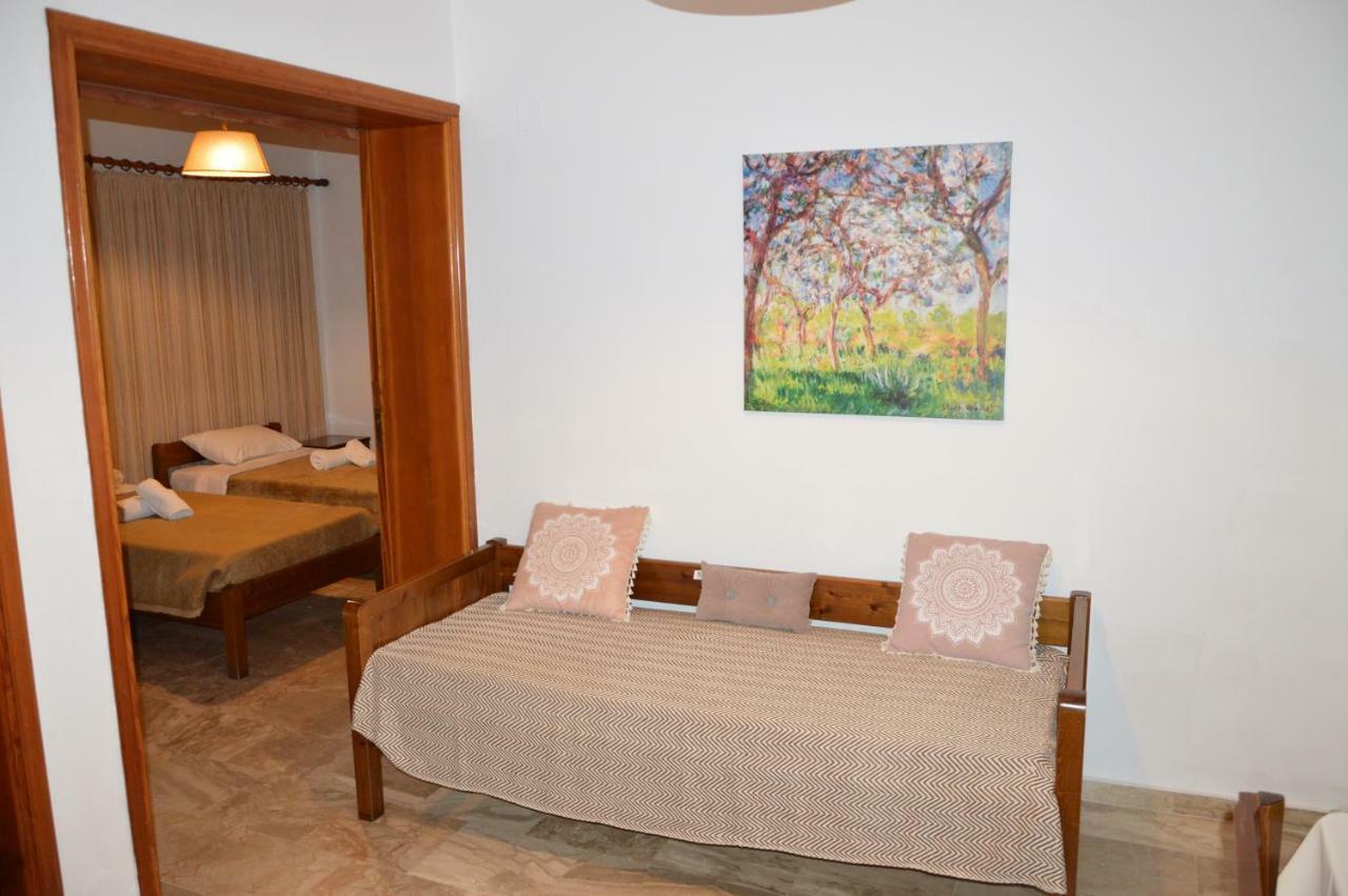 Maria Parameriti Apartments Poros  Exterior photo