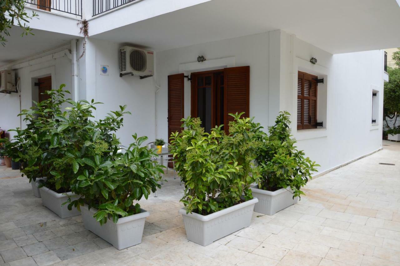 Maria Parameriti Apartments Poros  Exterior photo